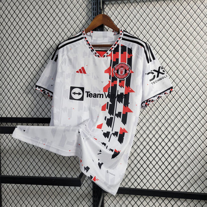 Manchester United “Ice Inferno” Special Kit