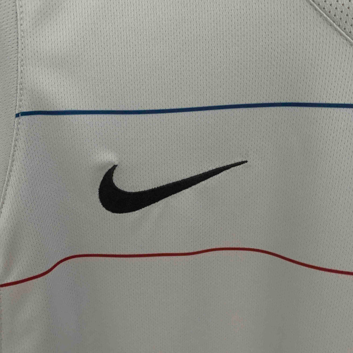 Barcelona 03/04 Away Retro Kit