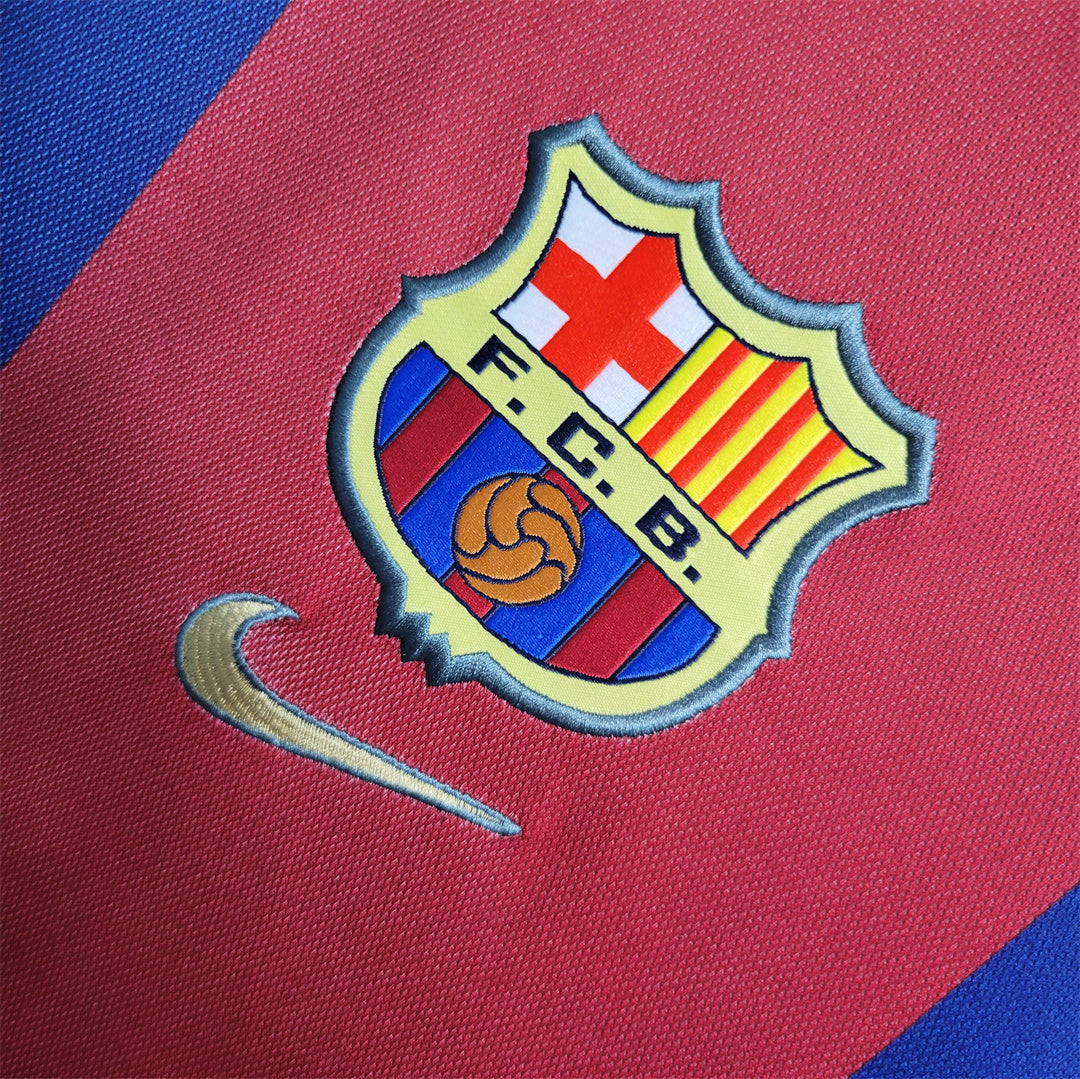Barcelona 98/99 Retro Home Kit