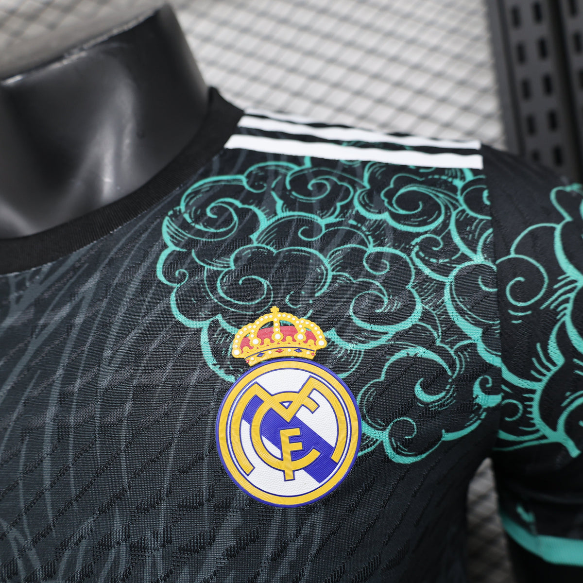 Real Madrid “Emerald” Special Kit