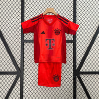 24/25 Kids Bayern Home Kit