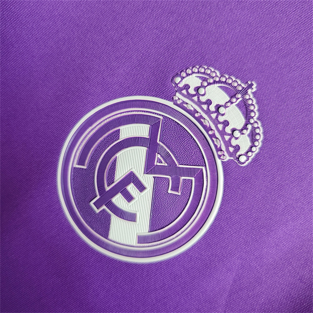 Real Madrid 16/17 Away Kit