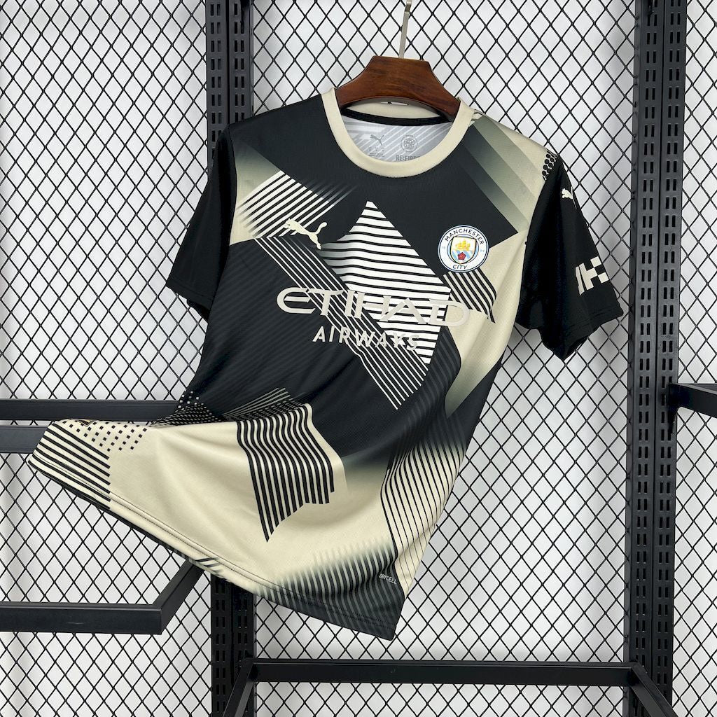 Manchester City 25/26 Kit