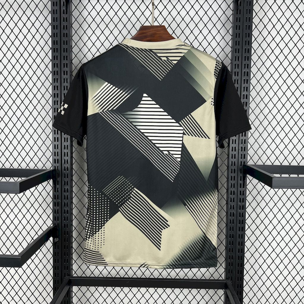 Manchester City 25/26 Kit