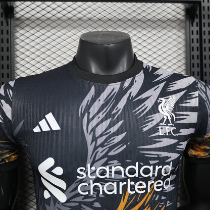Liverpool “Golden Phoenix” Special Kit